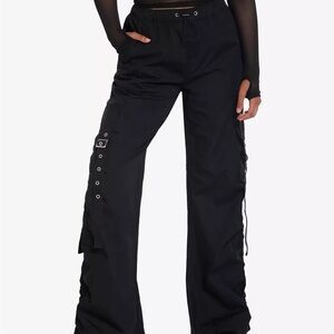 Hot Topic Black Wide Leg Cargo Pants